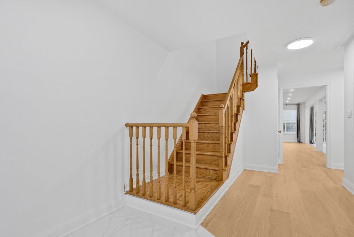 30 Patullo Avenue Richmond Hill 30 Patullo Avenue Richmond Hill