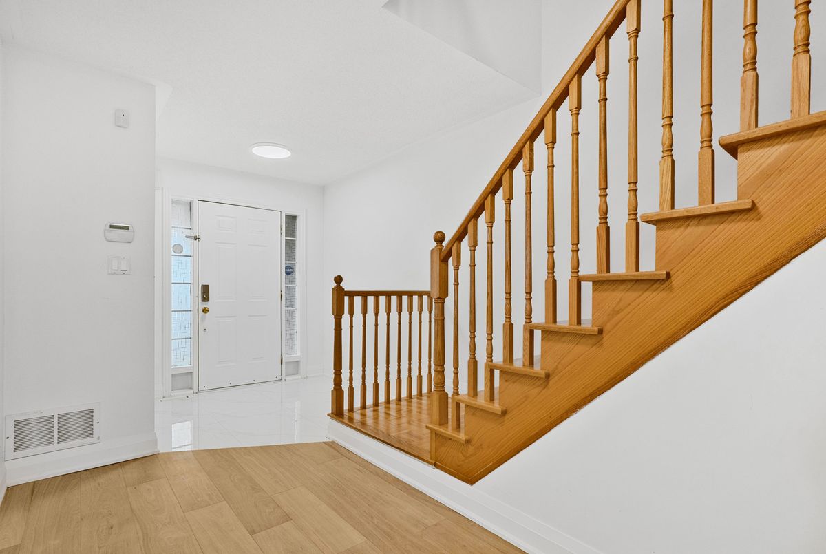 30 Patullo Avenue Richmond Hill 30 Patullo Avenue Richmond Hill