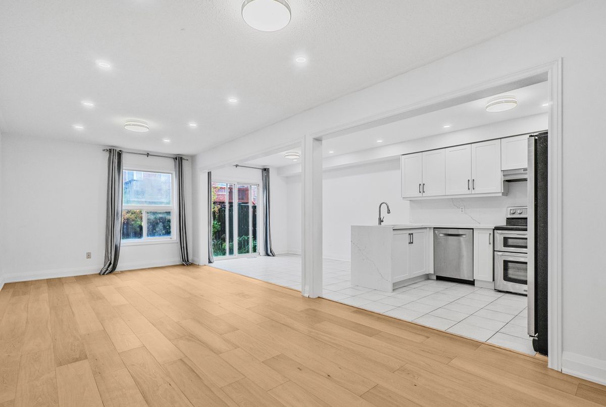 30 Patullo Avenue Richmond Hill 30 Patullo Avenue Richmond Hill