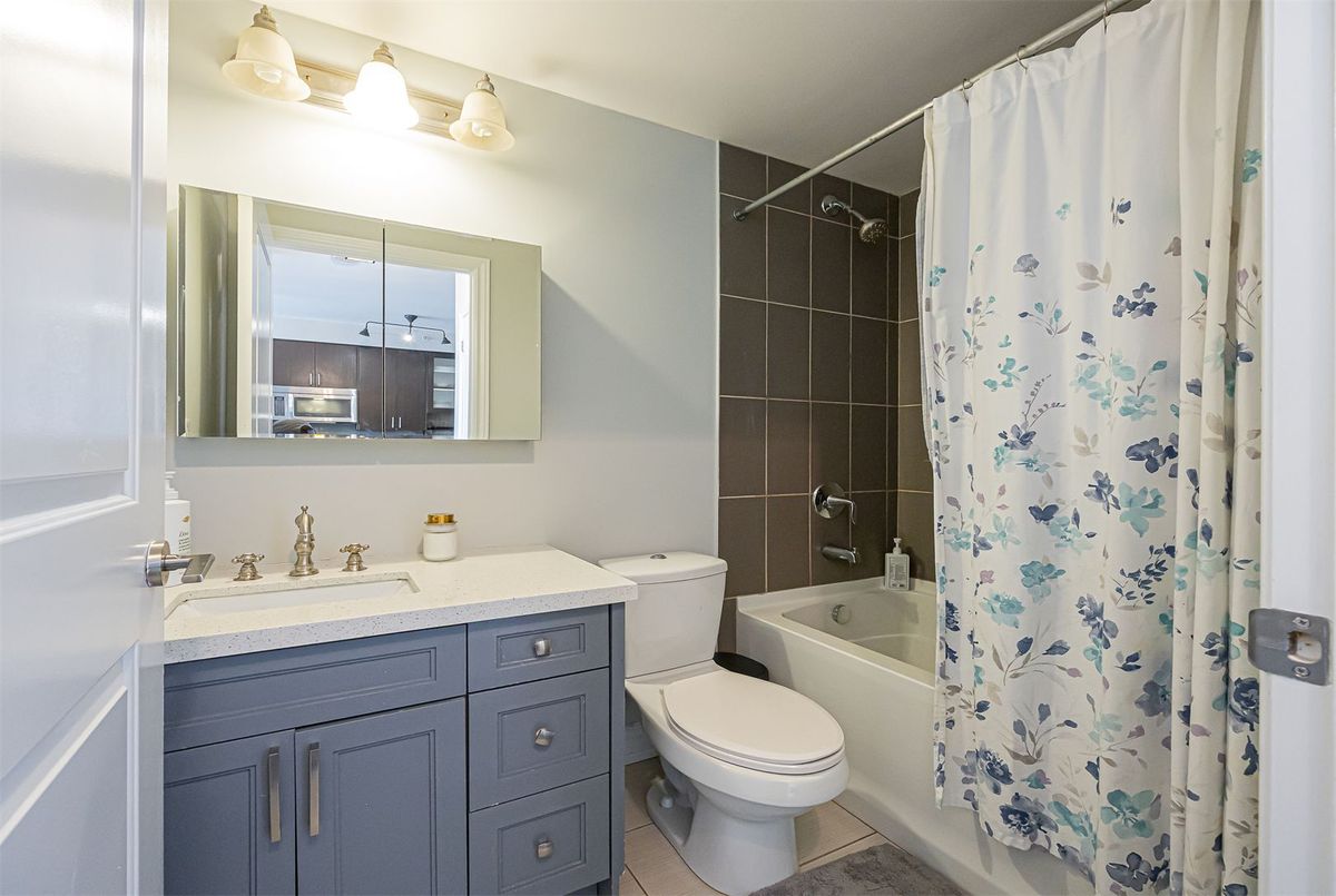 9090 Yonge Street Richmond Hill 9090 Yonge Street Richmond Hill