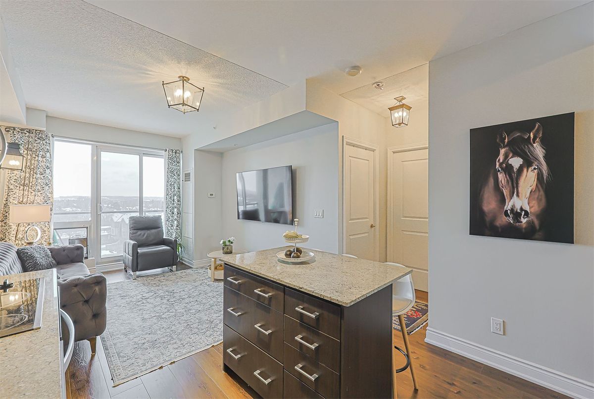 9090 Yonge Street Richmond Hill 9090 Yonge Street Richmond Hill