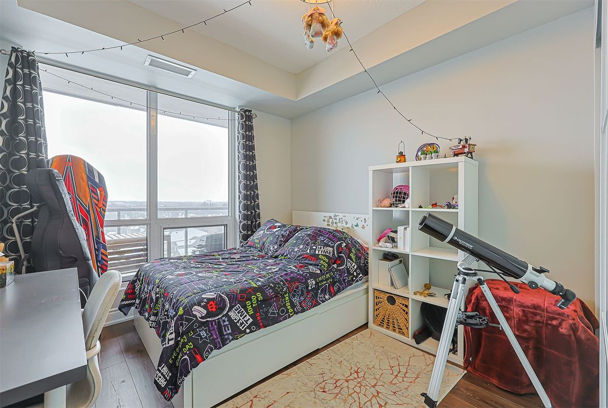 9090 Yonge Street Richmond Hill 9090 Yonge Street Richmond Hill