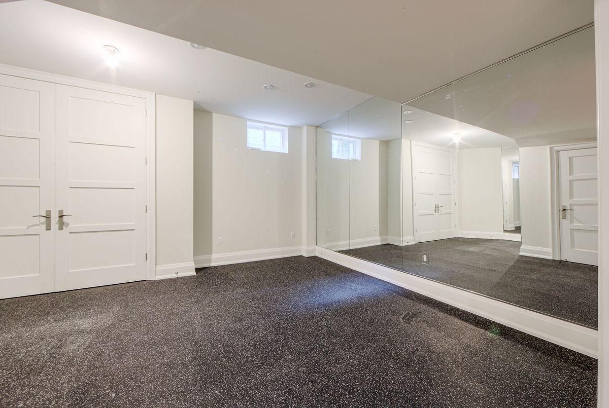 16 Flatbush Avenue Vaughan 16 Flatbush Avenue Vaughan