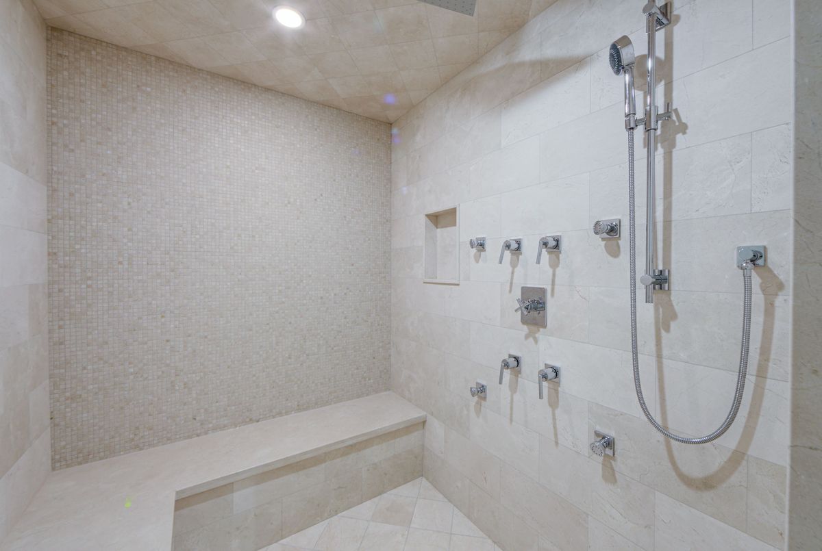 16 Flatbush Avenue Vaughan 16 Flatbush Avenue Vaughan