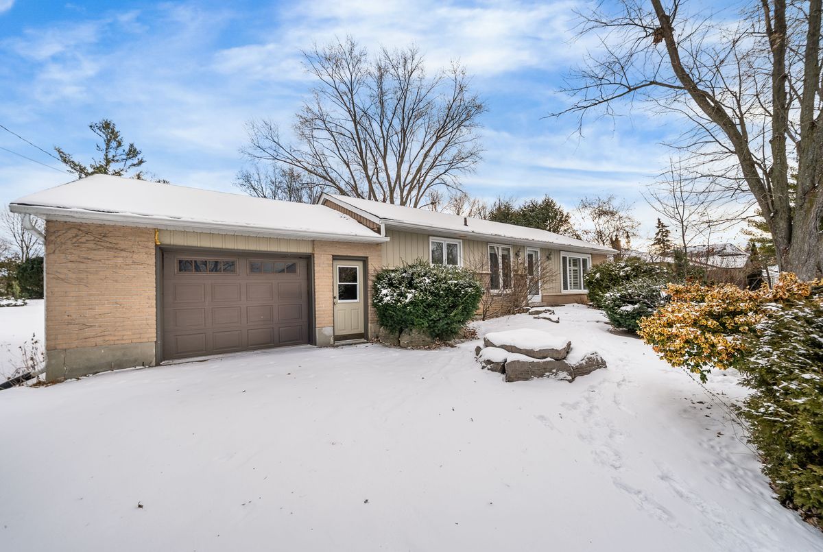 49 May Avenue East Gwillimbury 49 May Avenue East Gwillimbury