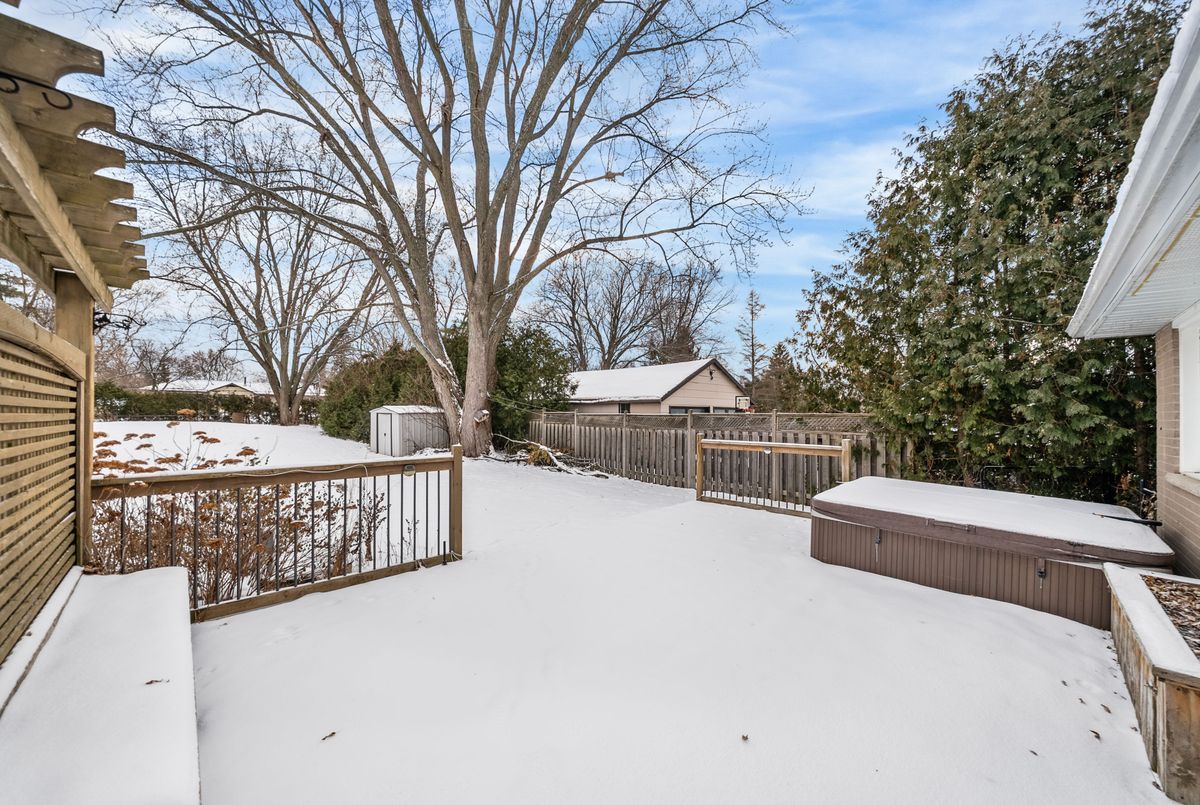 49 May Avenue East Gwillimbury 49 May Avenue East Gwillimbury