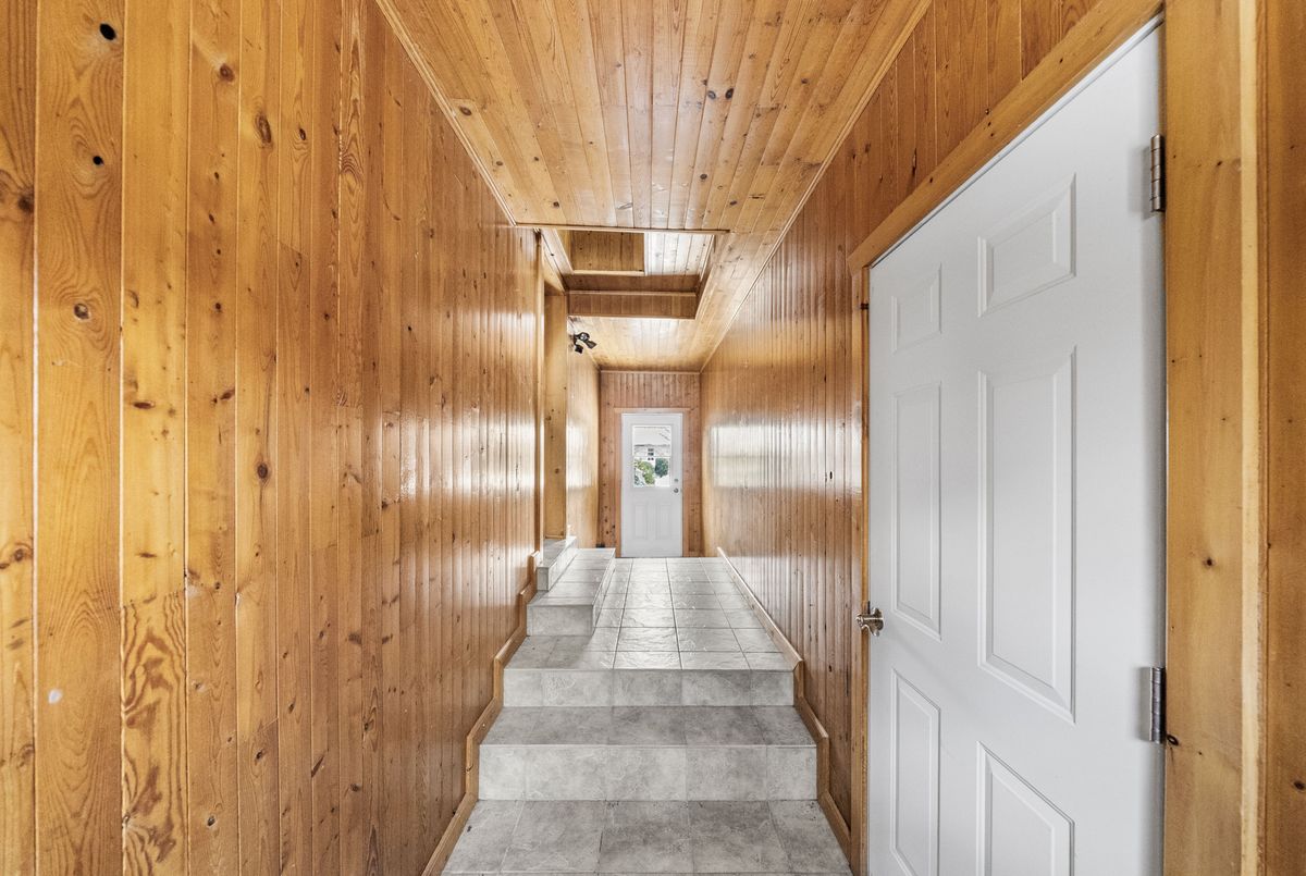 49 May Avenue East Gwillimbury 49 May Avenue East Gwillimbury