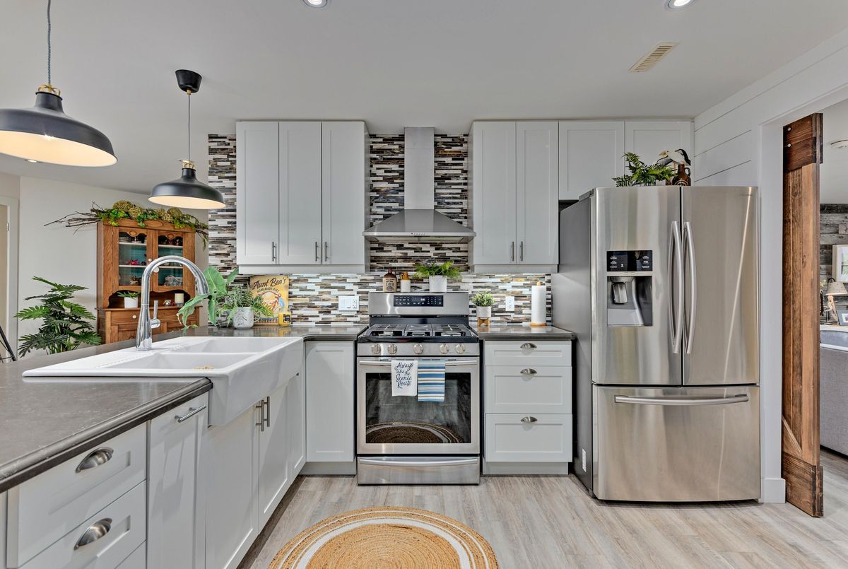 182 Parkview Drive Innisfil 182 Parkview Drive Innisfil