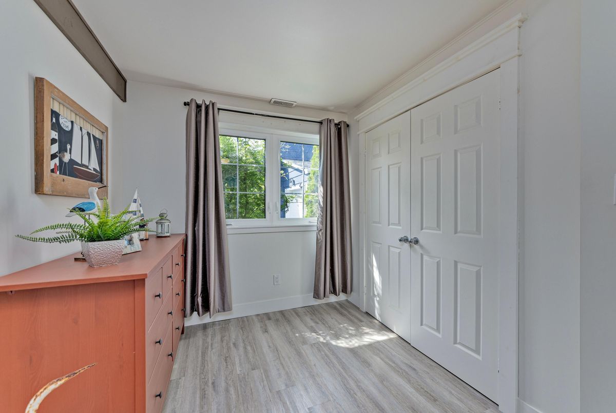 182 Parkview Drive Innisfil 182 Parkview Drive Innisfil