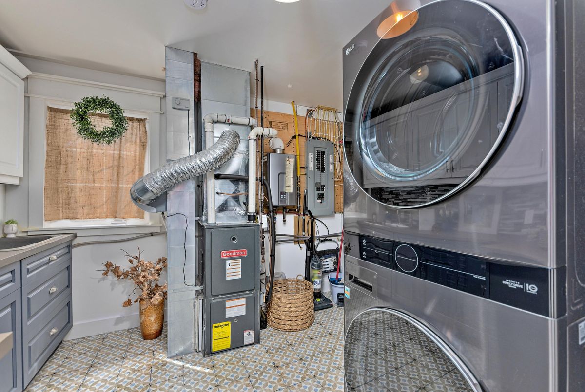 182 Parkview Drive Innisfil 182 Parkview Drive Innisfil