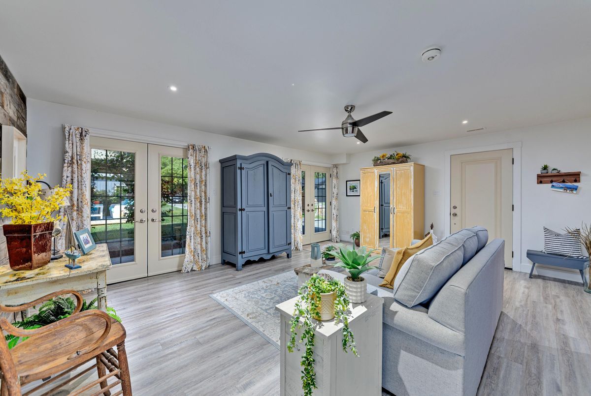 182 Parkview Drive Innisfil 182 Parkview Drive Innisfil