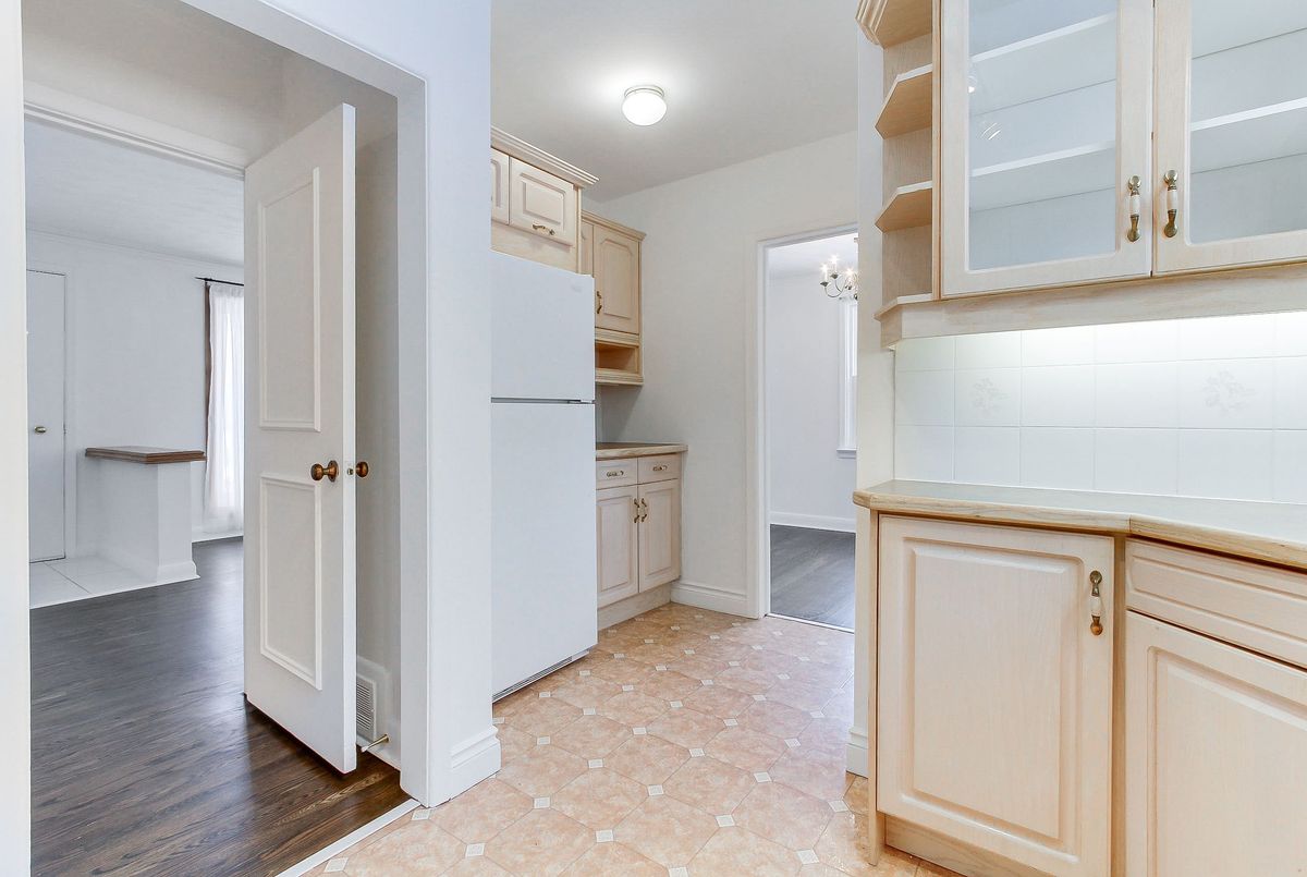 72 Monkswood Crescent Newmarket 72 Monkswood Crescent Newmarket