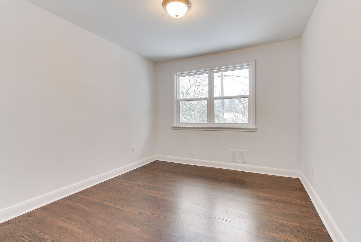 72 Monkswood Crescent Newmarket 72 Monkswood Crescent Newmarket