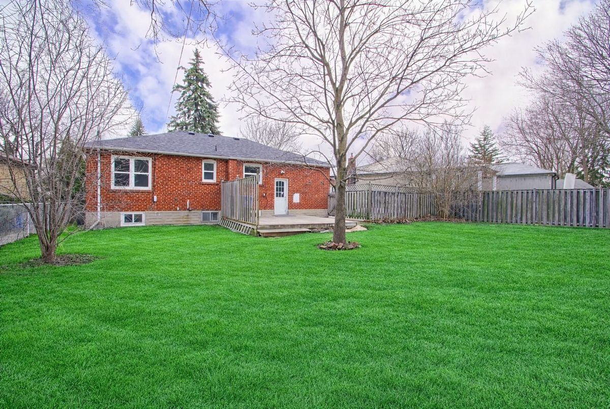 72 Monkswood Crescent Newmarket 72 Monkswood Crescent Newmarket