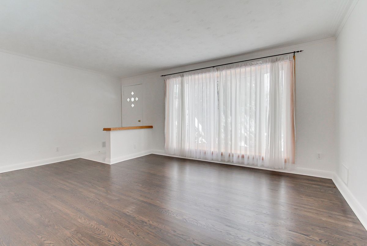 72 Monkswood Crescent Newmarket 72 Monkswood Crescent Newmarket