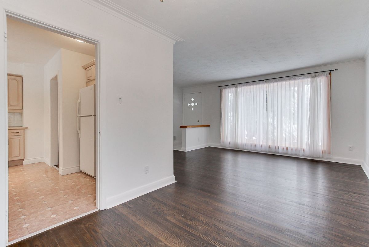 72 Monkswood Crescent Newmarket 72 Monkswood Crescent Newmarket