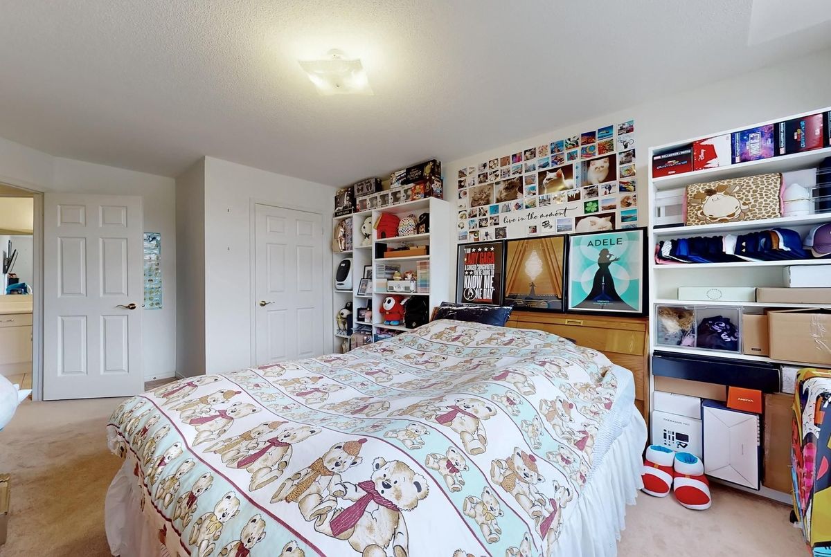 82 Littleleaf Crescent Markham 82 Littleleaf Crescent Markham