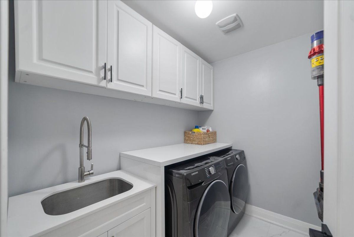 28 West Park Avenue Bradford West Gwillimbury 28 West Park Avenue Bradford West Gwillimbury