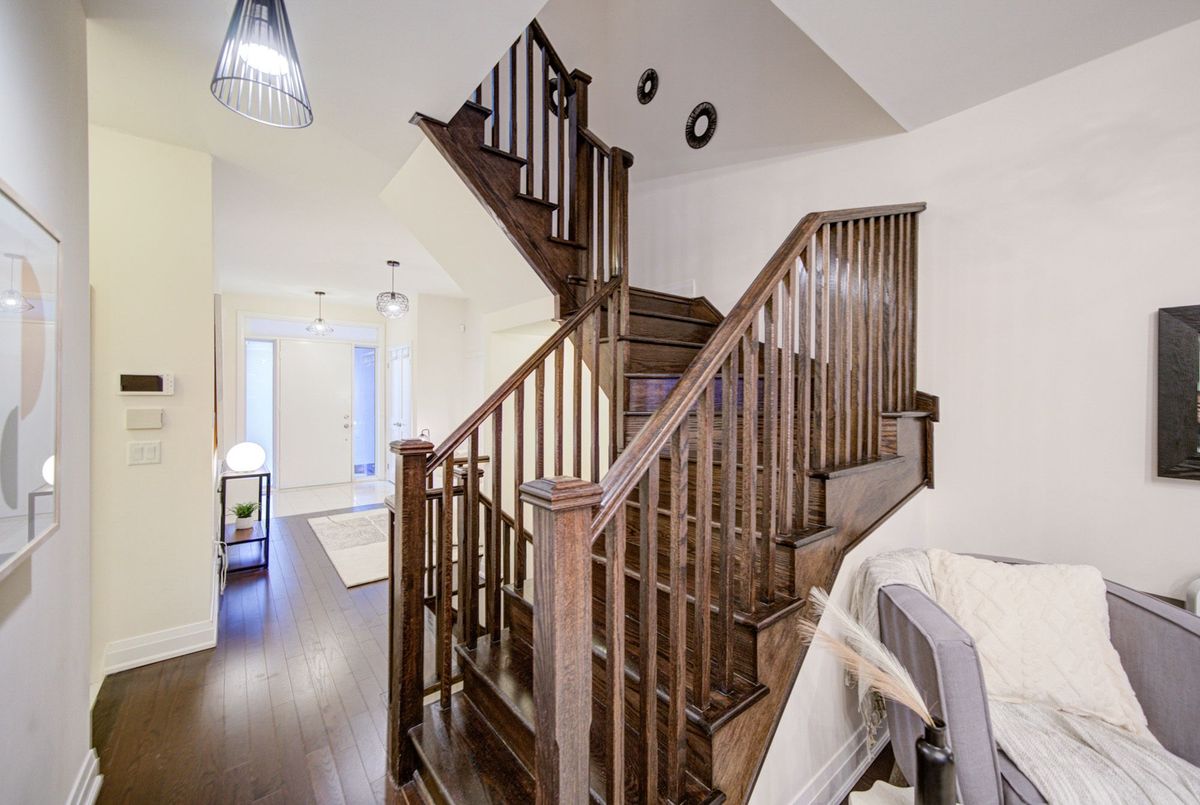 42 Causland Lane Richmond Hill 42 Causland Lane Richmond Hill