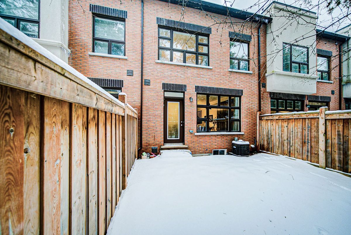 42 Causland Lane Richmond Hill 42 Causland Lane Richmond Hill