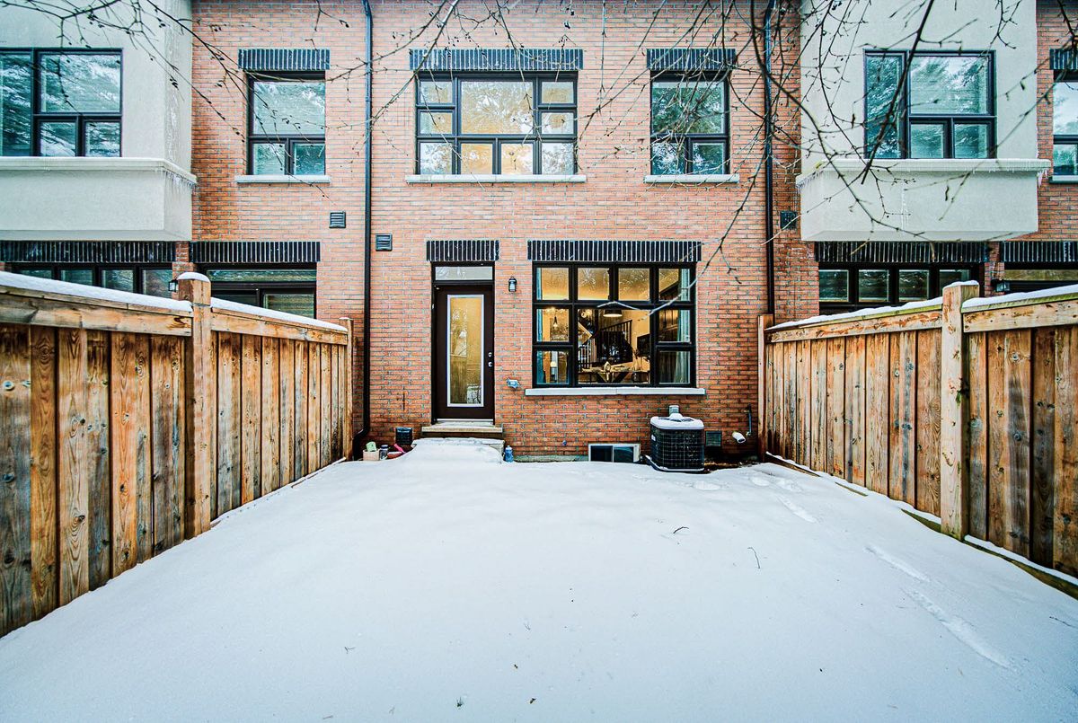 42 Causland Lane Richmond Hill 42 Causland Lane Richmond Hill