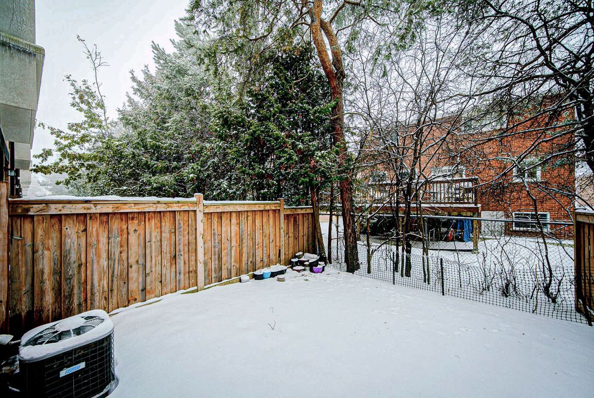 42 Causland Lane Richmond Hill 42 Causland Lane Richmond Hill