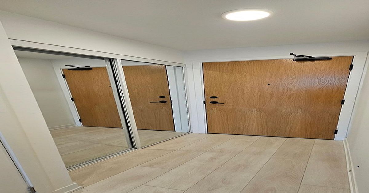 7950 Bathurst Street Vaughan