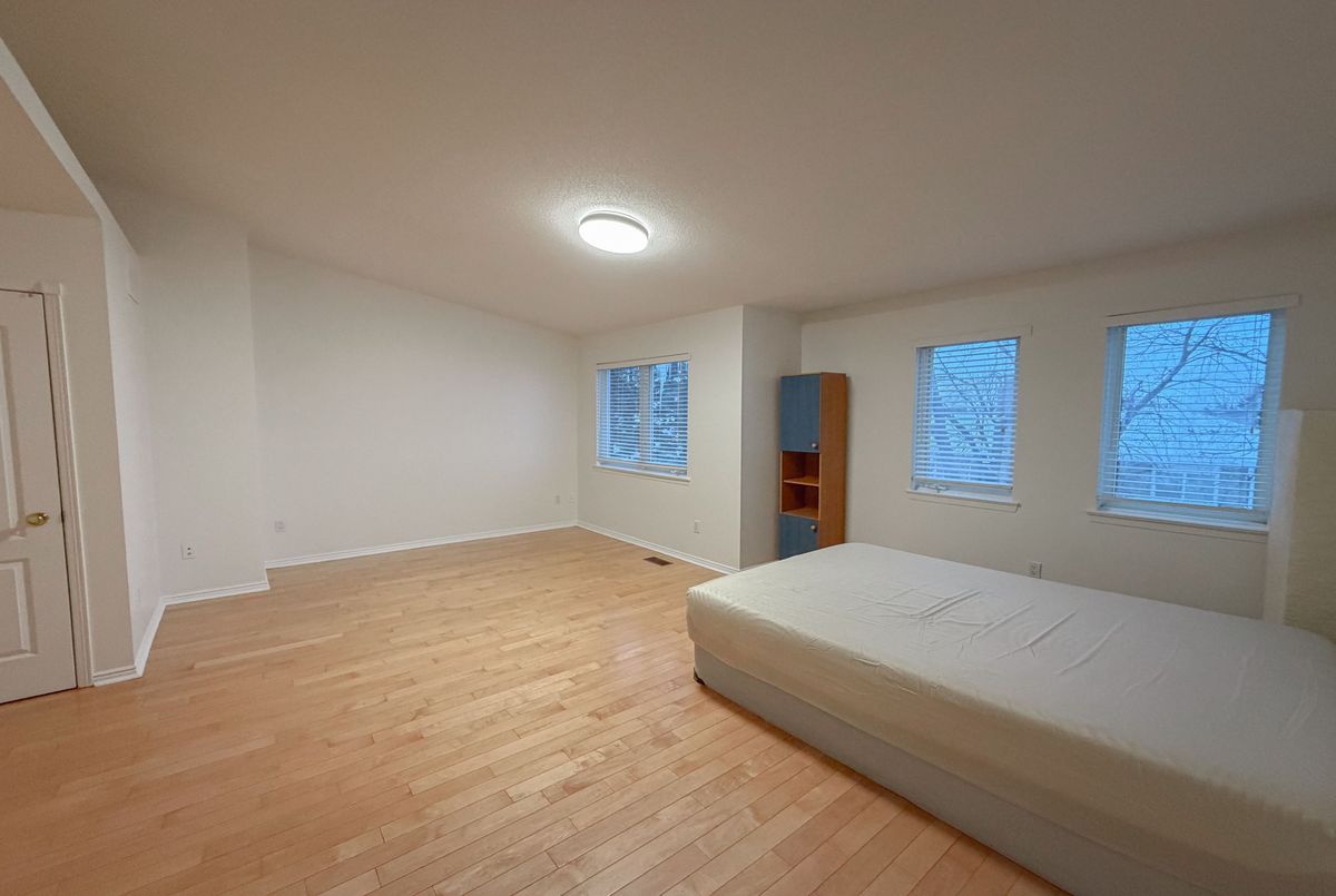 900 Steeles Avenue Vaughan 900 Steeles Avenue Vaughan