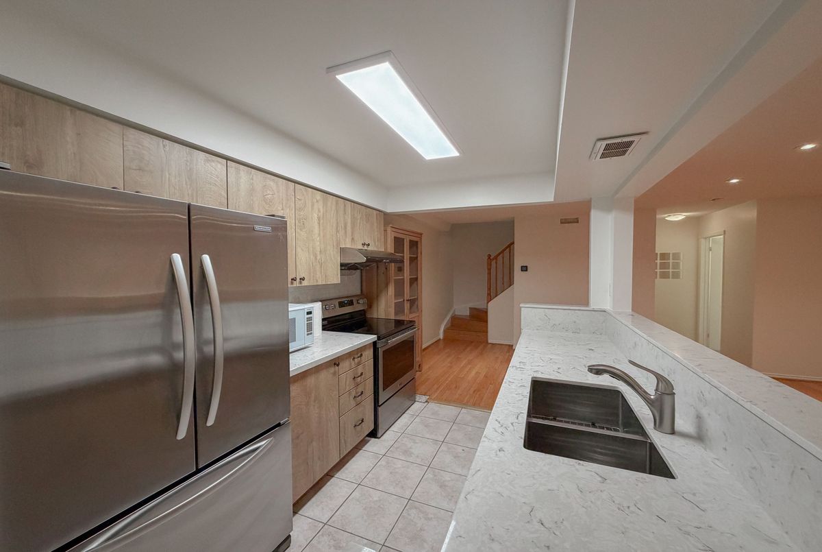 900 Steeles Avenue Vaughan 900 Steeles Avenue Vaughan