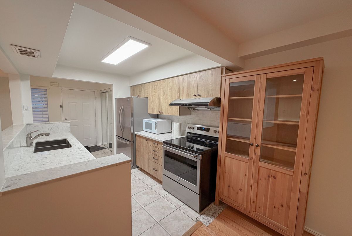 900 Steeles Avenue Vaughan 900 Steeles Avenue Vaughan