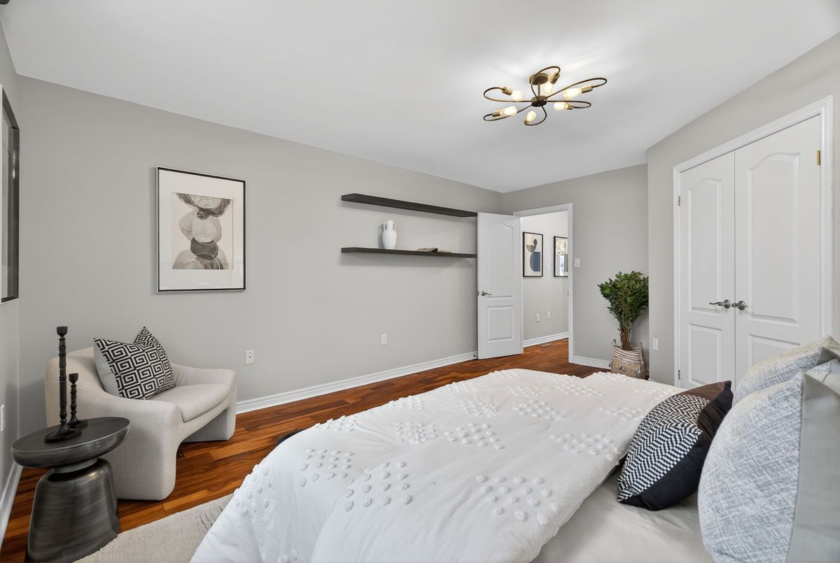 80 Gardiner Drive Bradford West Gwillimbury 80 Gardiner Drive Bradford West Gwillimbury