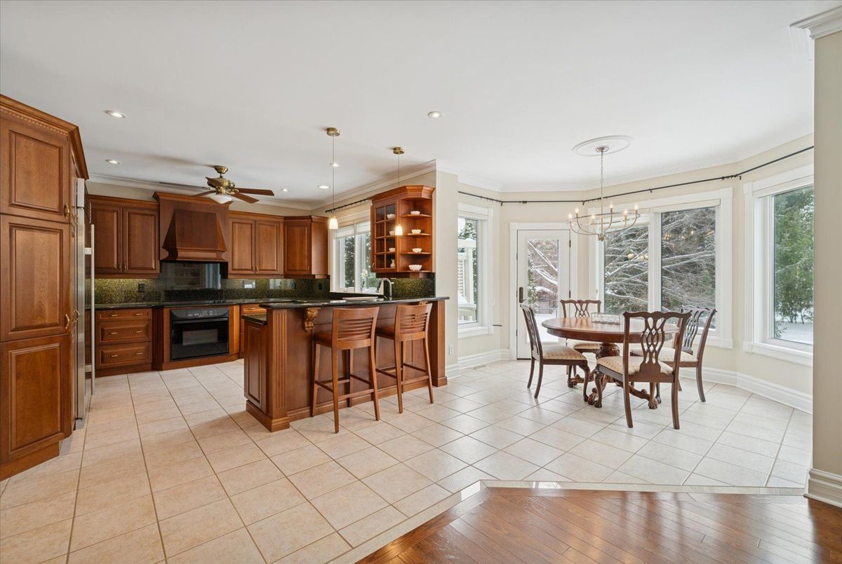 9 Winterport Court Richmond Hill 9 Winterport Court Richmond Hill