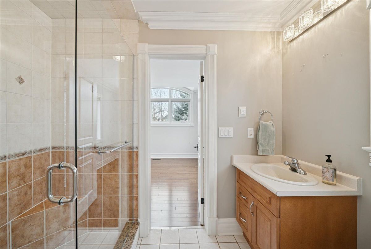 9 Winterport Court Richmond Hill 9 Winterport Court Richmond Hill