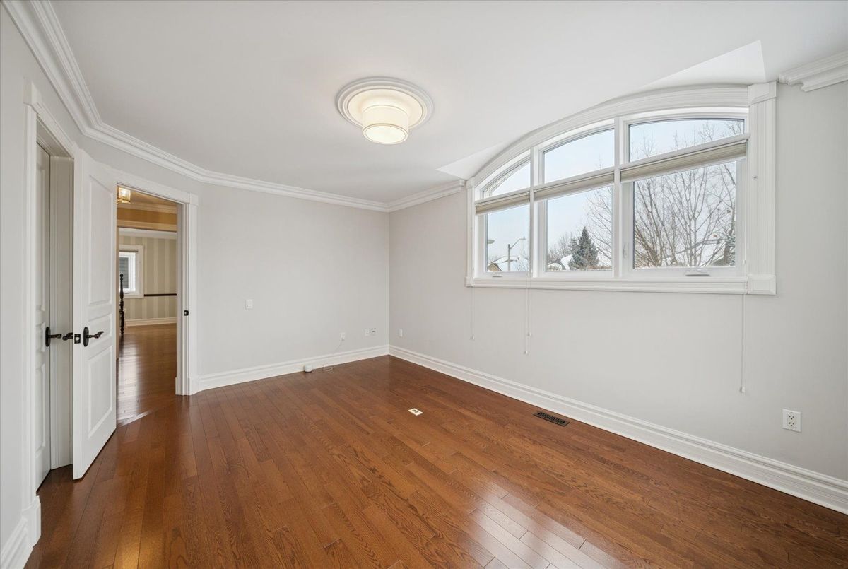 9 Winterport Court Richmond Hill 9 Winterport Court Richmond Hill