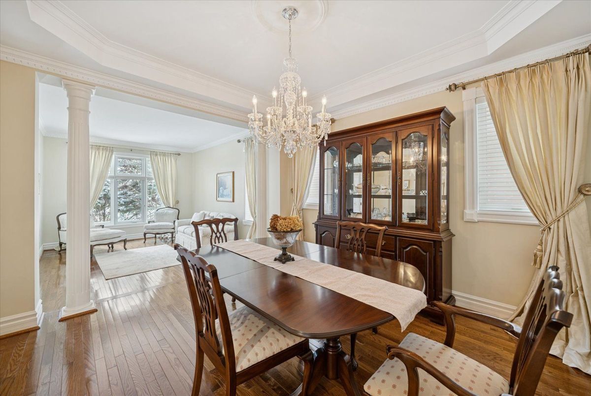 9 Winterport Court Richmond Hill 9 Winterport Court Richmond Hill