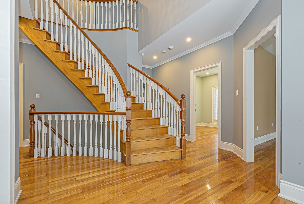 369 Coventry Hill Trail Newmarket 369 Coventry Hill Trail Newmarket