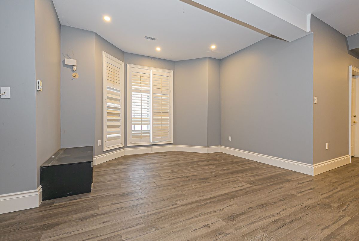 369 Coventry Hill Trail Newmarket 369 Coventry Hill Trail Newmarket