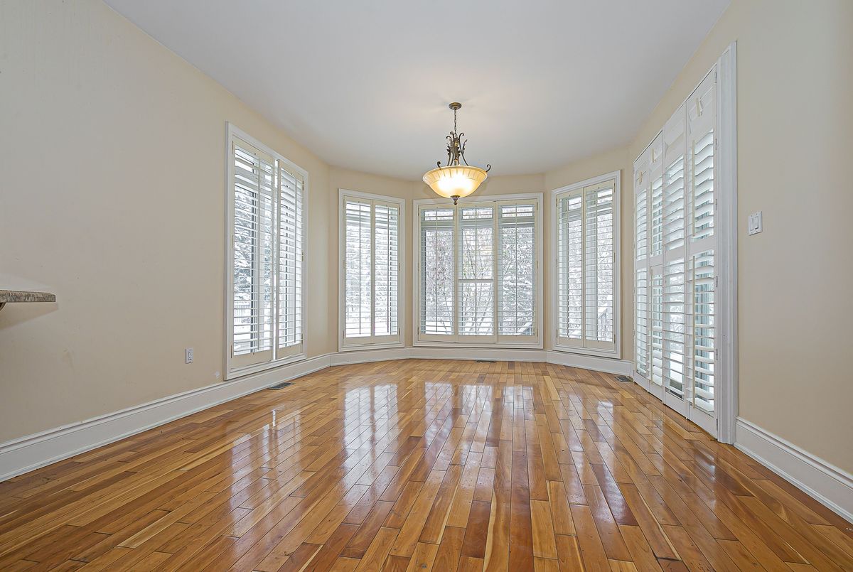 369 Coventry Hill Trail Newmarket 369 Coventry Hill Trail Newmarket