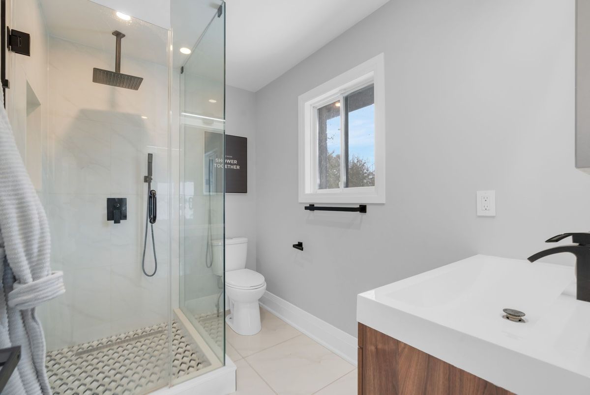 943 Barry Avenue Innisfil 943 Barry Avenue Innisfil