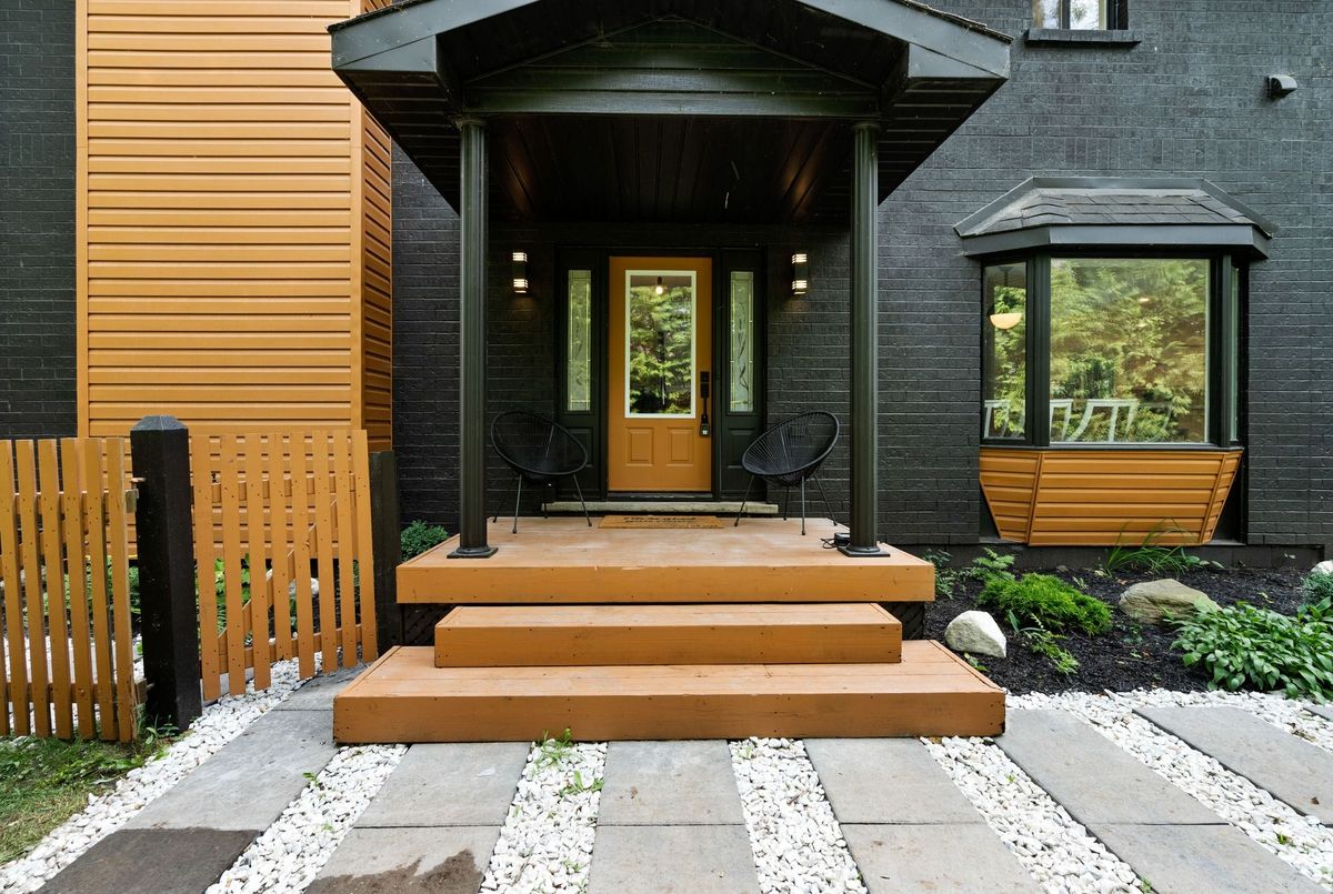 943 Barry Avenue Innisfil 943 Barry Avenue Innisfil