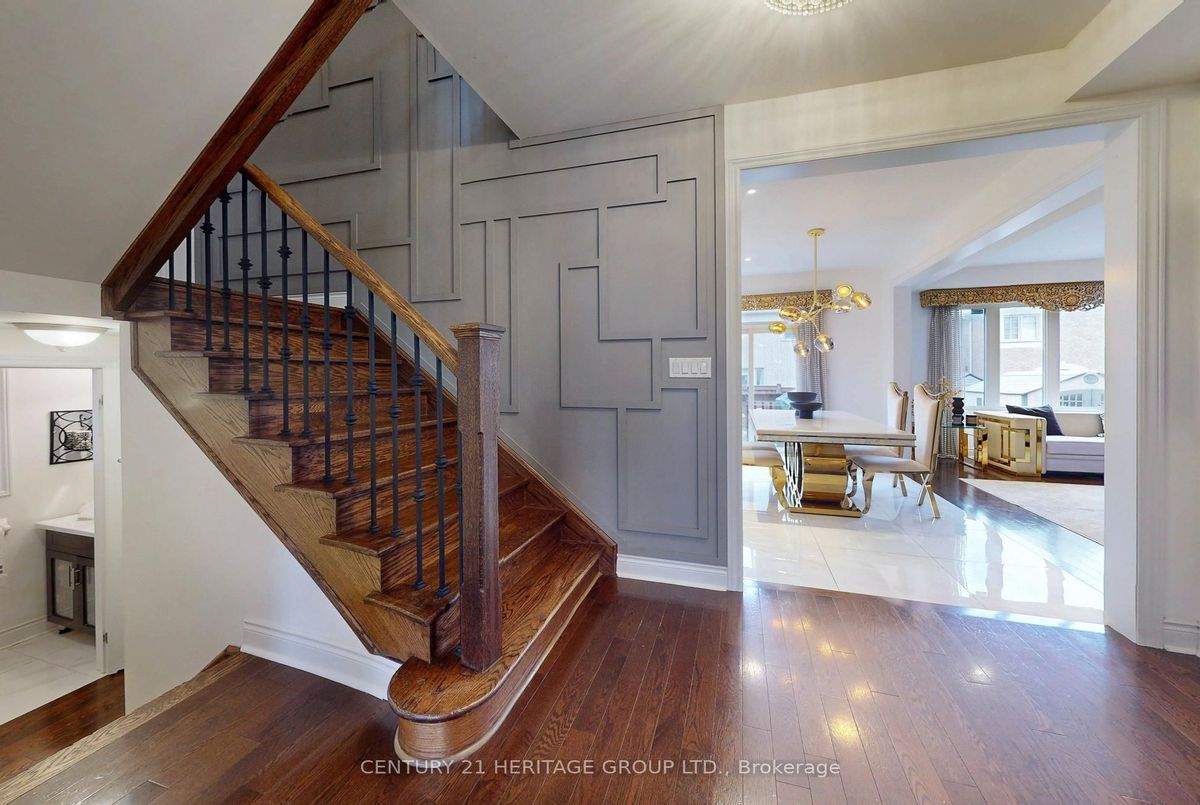 1062 Blackhall Crescent Newmarket 1062 Blackhall Crescent Newmarket