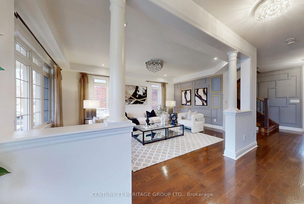 1062 Blackhall Crescent Newmarket 1062 Blackhall Crescent Newmarket