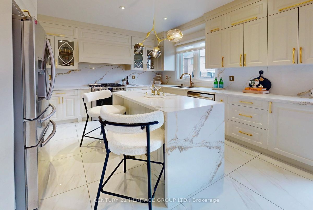 1062 Blackhall Crescent Newmarket 1062 Blackhall Crescent Newmarket