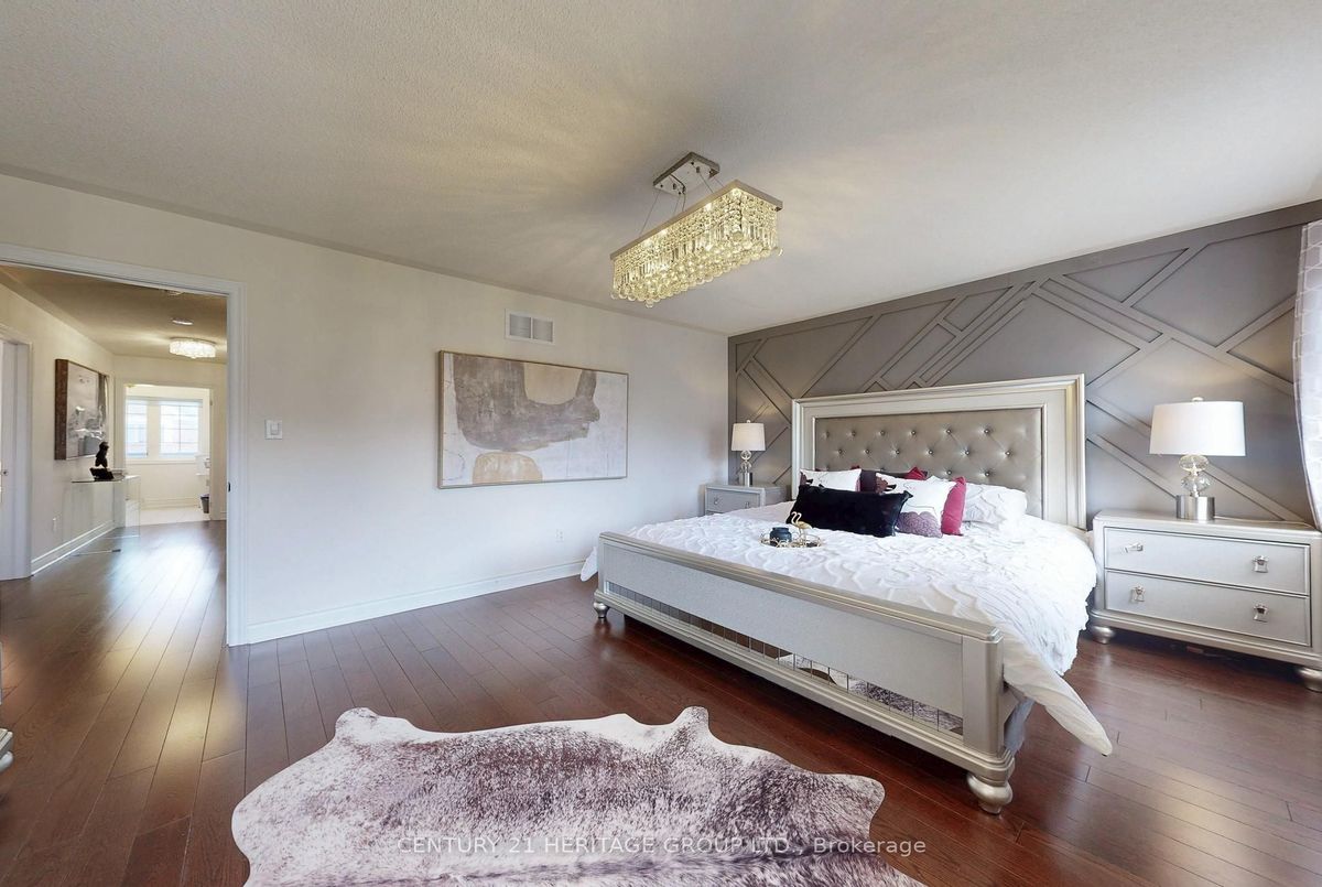 1062 Blackhall Crescent Newmarket 1062 Blackhall Crescent Newmarket