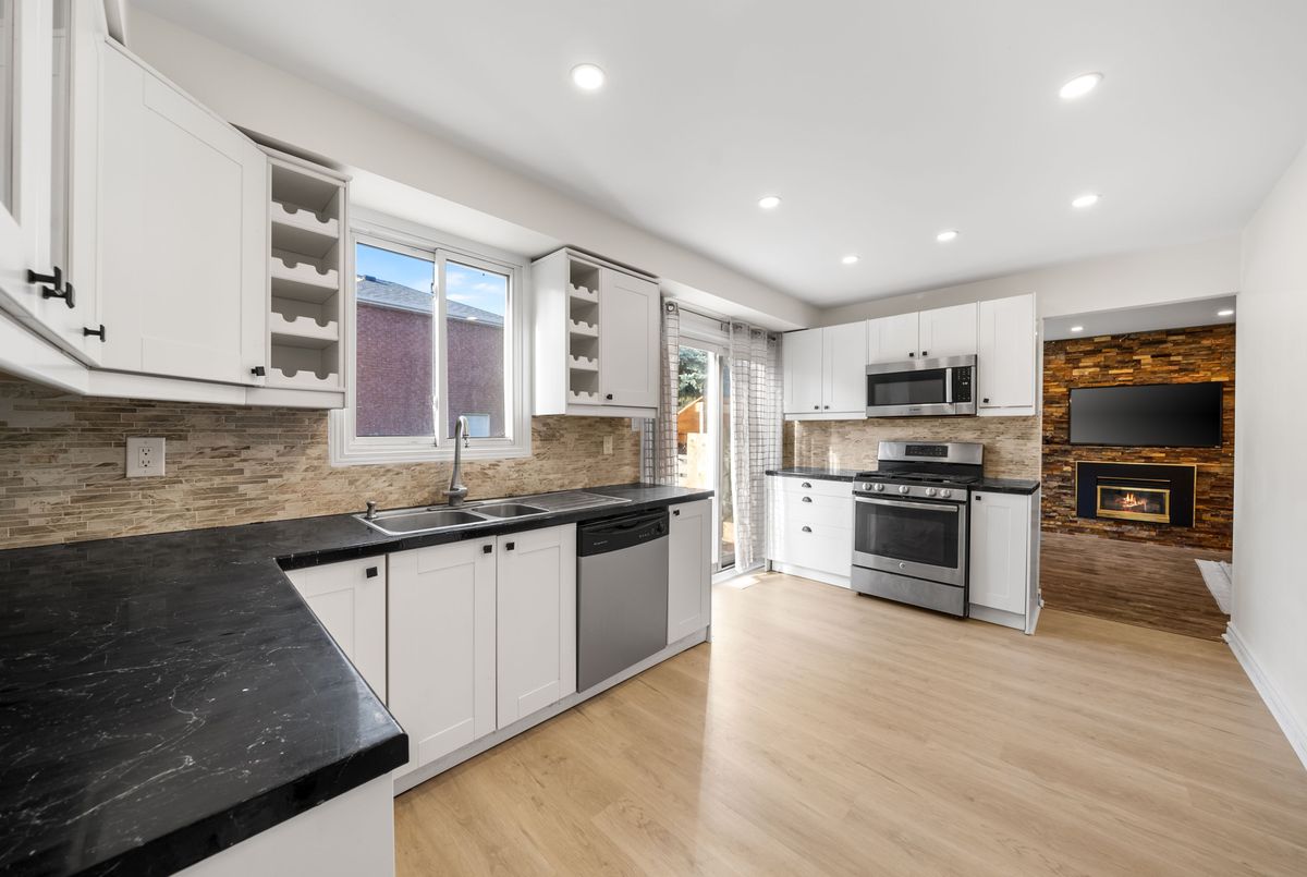 2 Windover Drive Georgina 2 Windover Drive Georgina