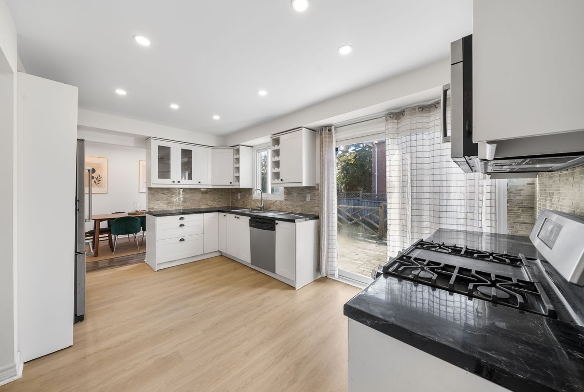 2 Windover Drive Georgina 2 Windover Drive Georgina