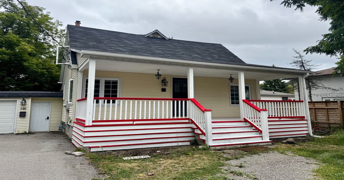 185 Rumble Avenue Richmond Hill