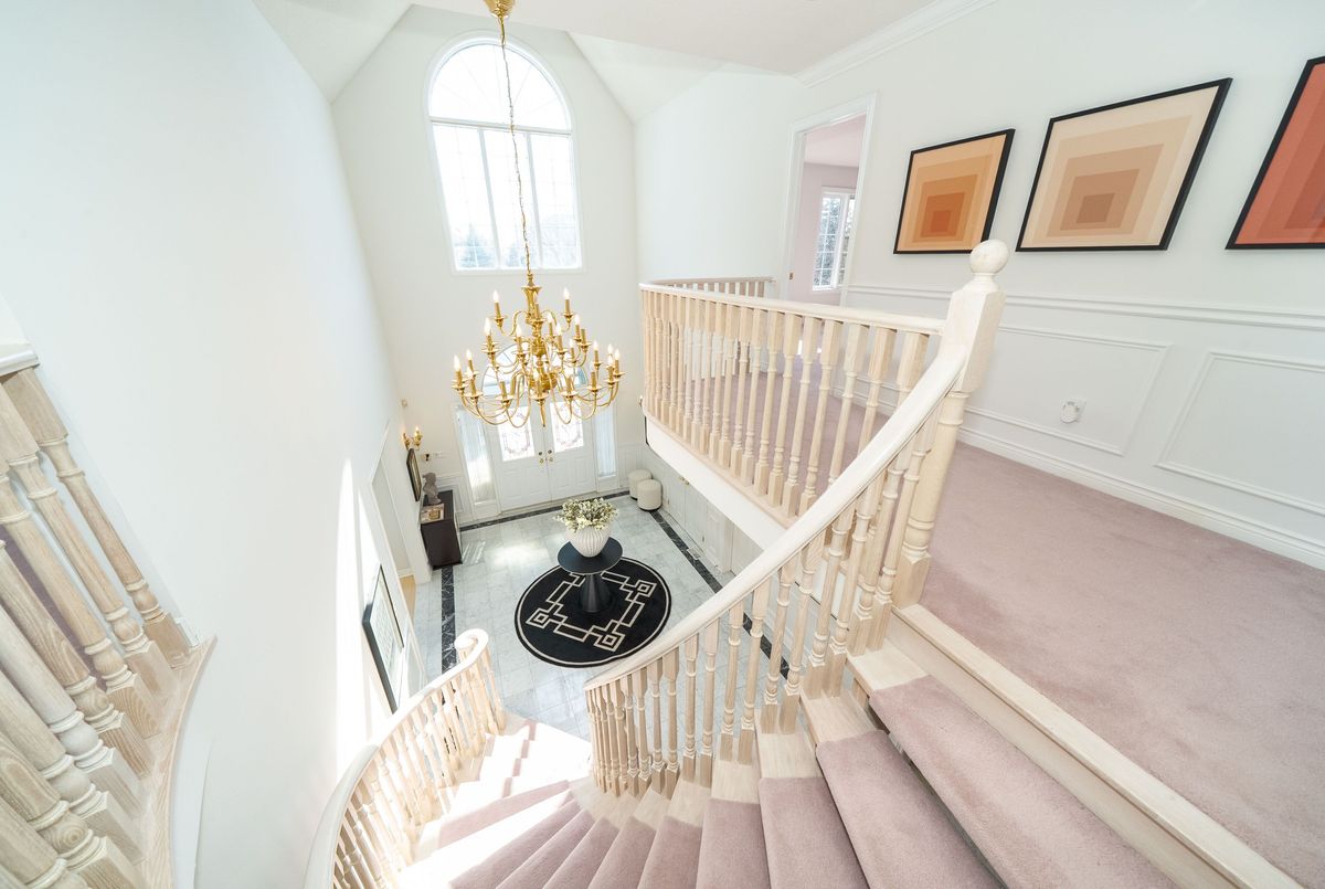 92 Springbrook Drive Richmond Hill 92 Springbrook Drive Richmond Hill