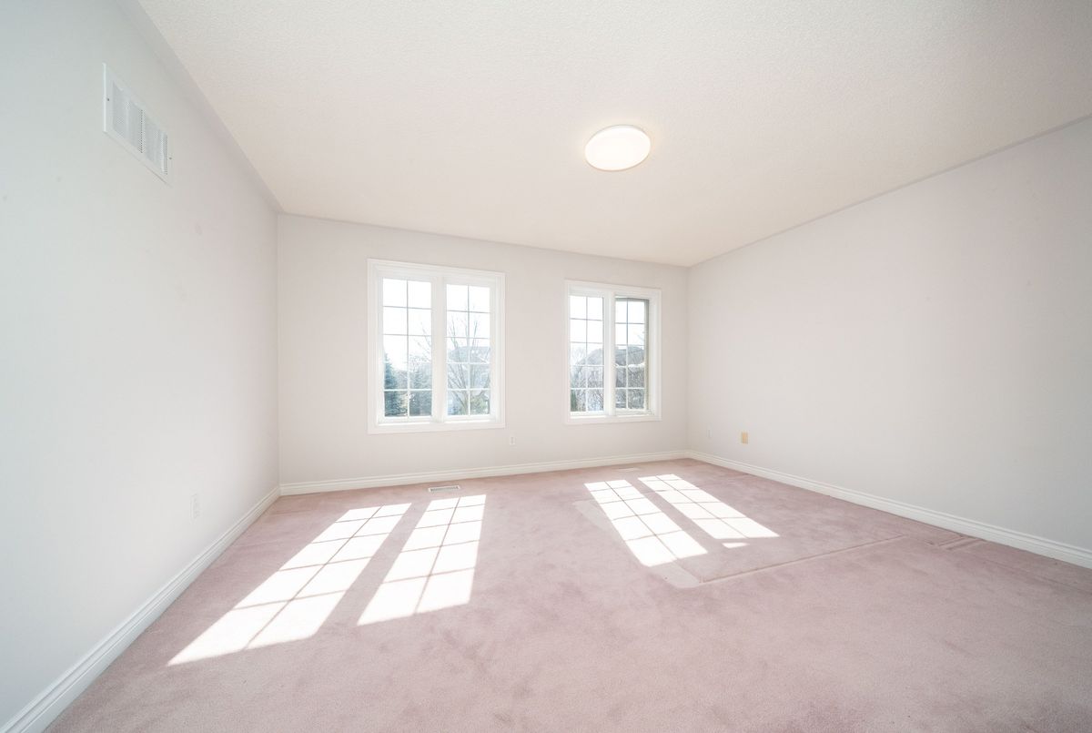 92 Springbrook Drive Richmond Hill 92 Springbrook Drive Richmond Hill