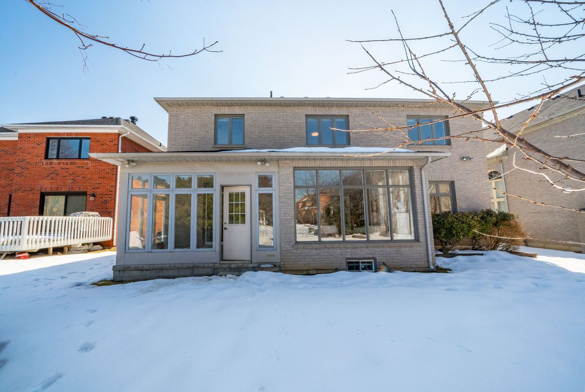 92 Springbrook Drive Richmond Hill 92 Springbrook Drive Richmond Hill